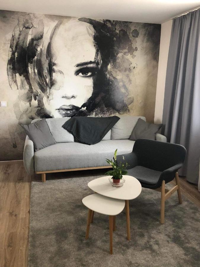 Brill Hotel Bekescsaba Exteriér fotografie